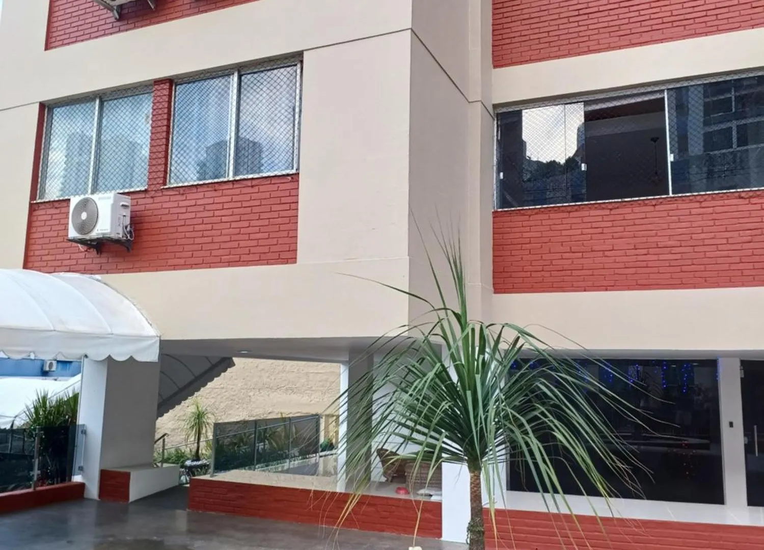 Apartamento Na Barra A 5 Minutos Da Praia Salvador